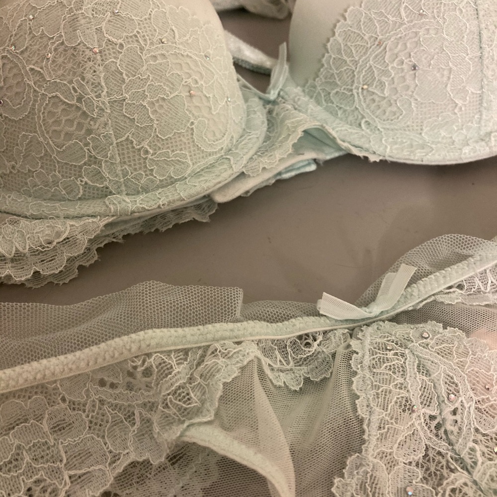 Sexy Victoria’s Secret lingerie set